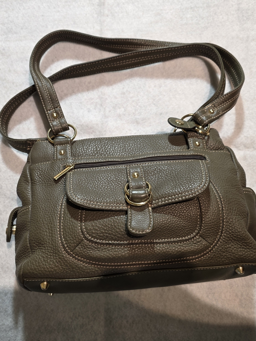 Stone Mountain Pebbled Leather Shoulder Bag in Olive Green